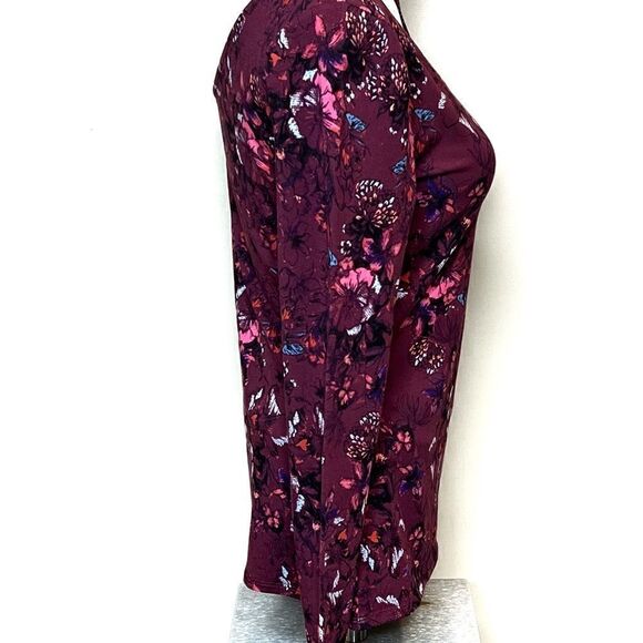 Guess NWT LS dulce cut out top in hyper bloom Pinot noir size M - Picture 5 of 16